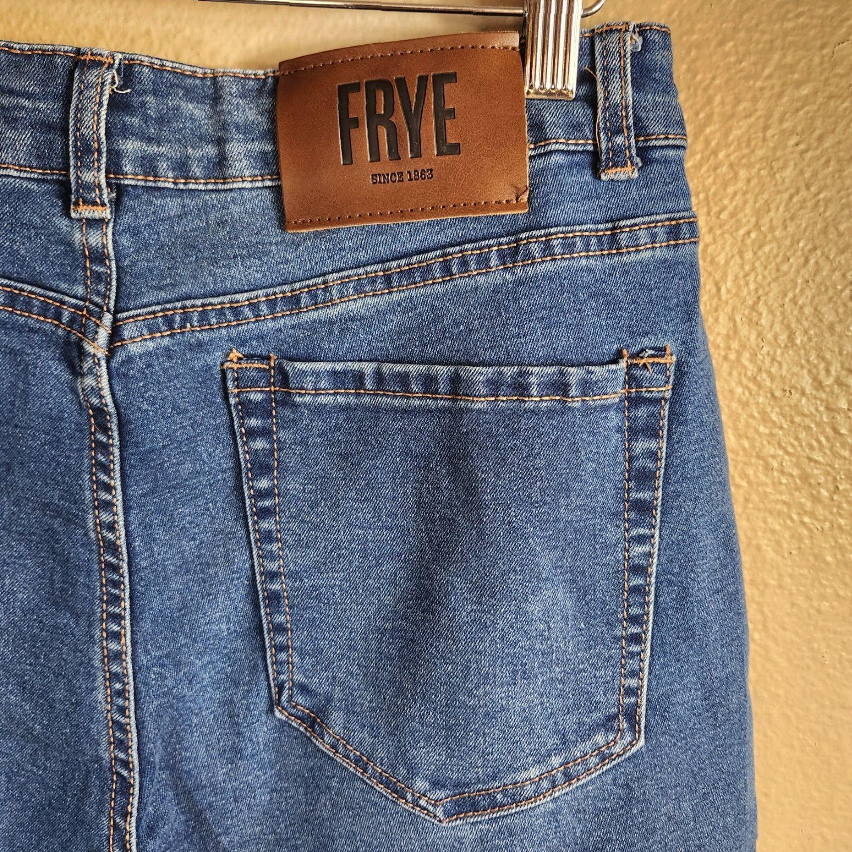 Frye Frye Womens |8/29| High Rise Straight Leg Jeans/1859395 Size 30" / US 8 / IT 44 - 7 Thumbnail
