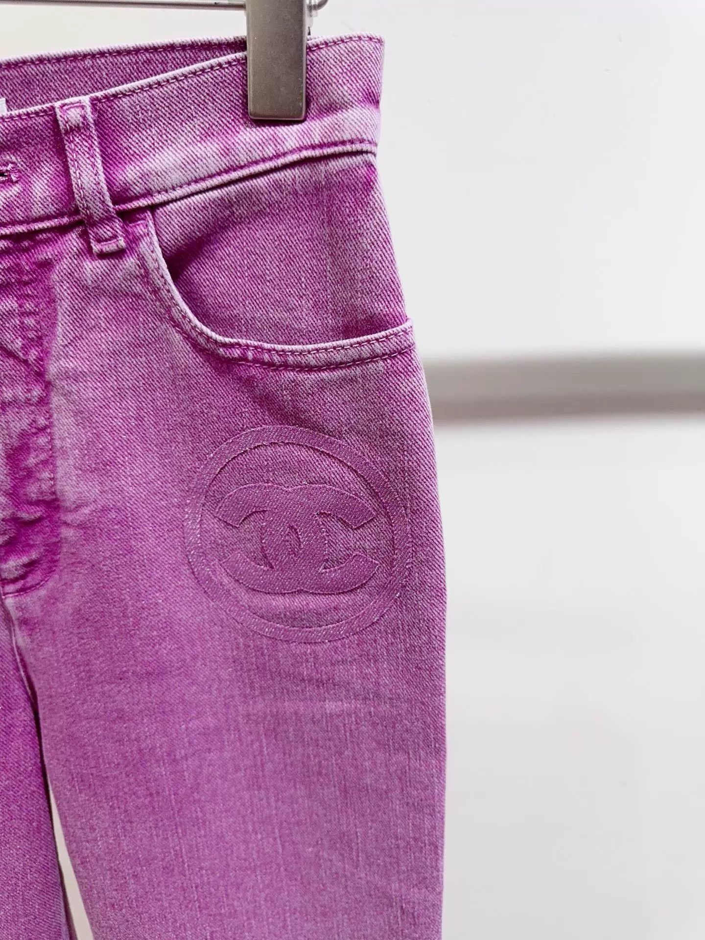 Chanel Chanel 23C Women's High-Waist Denim Pants Size 34 Size 25" / US 0 / IT 36 - 2 Thumbnail