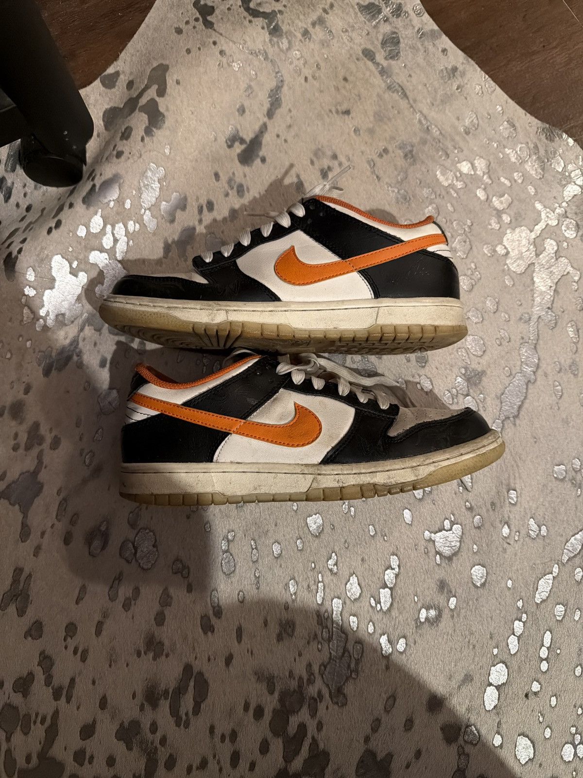 Nike Halloween dunks size 6.5Y Size US 6.5 / EU 39-40 - 2 Thumbnail