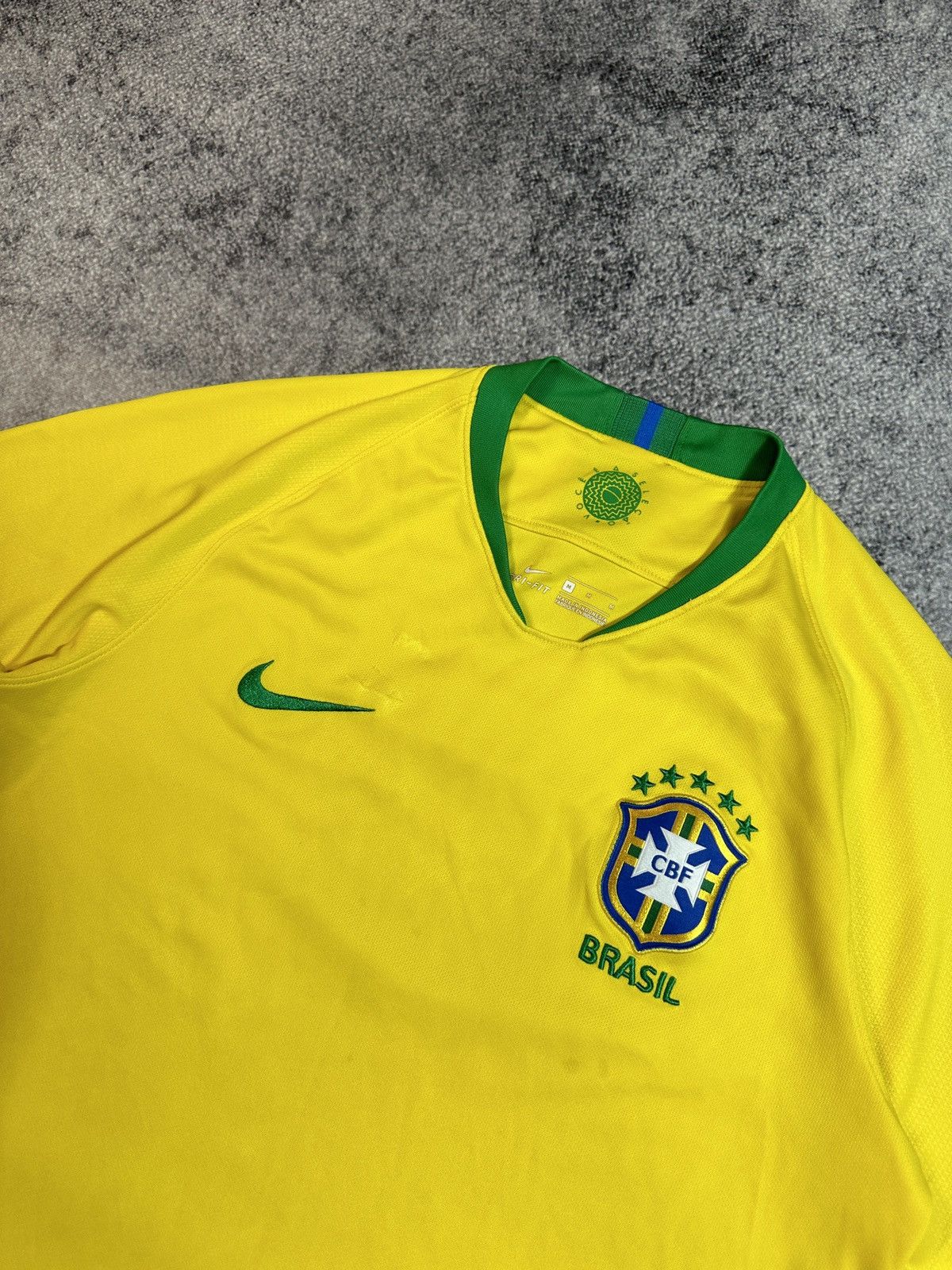Nike × Vintage Vintage Nike Brazil Soccer Jersey Blokecore Style Rare M Size US M / EU 48-50 / 2 - 2 Thumbnail