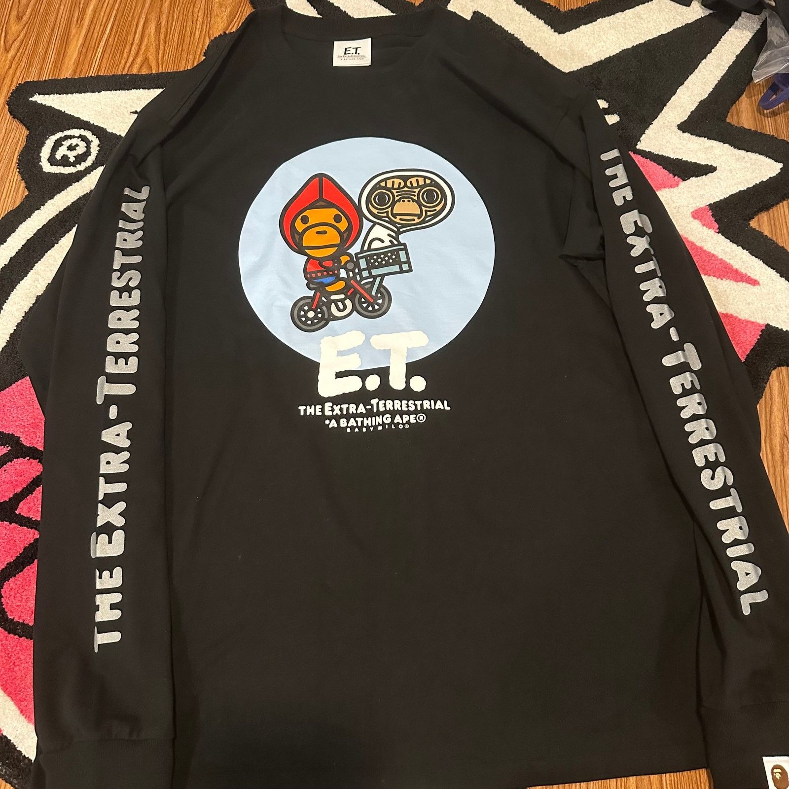 Bape BAPE x E.T. Baby Milo Long-Sleeve Tee – Black XL Size US XL / EU 56 / 4 - 1 Thumbnail