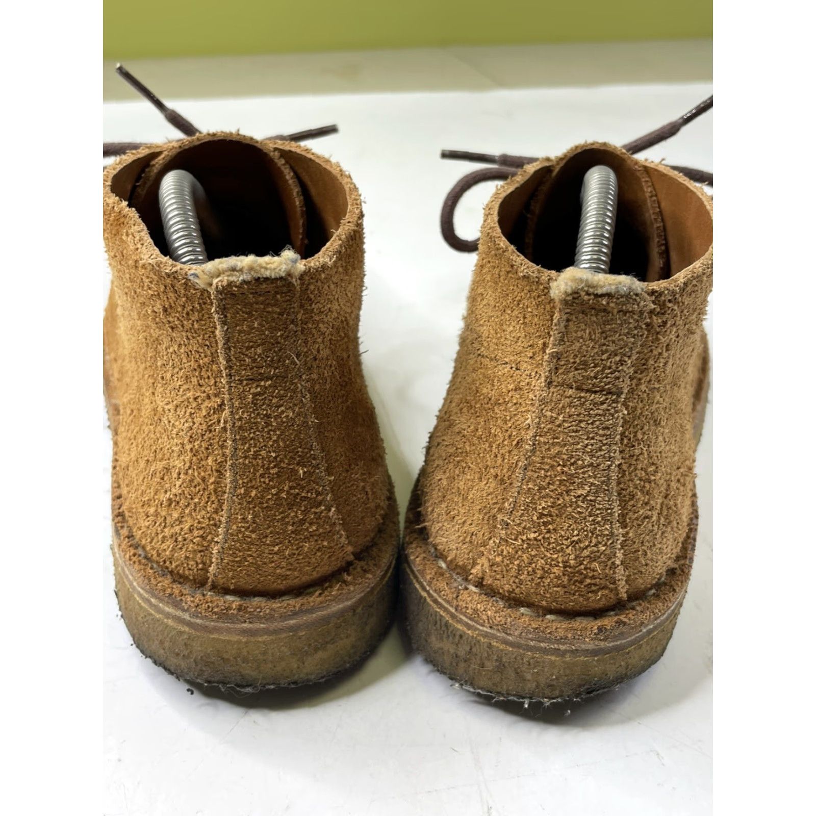 Vintage Astroflex Chukka Boot Mens 8 41 Brown Suede Leather Gum Soles Italy Leather Upper Mid-Moderate Wear Size US 8 / EU 41 - 6 Thumbnail
