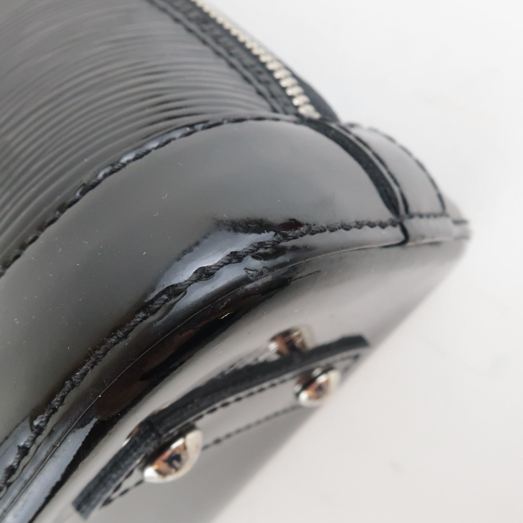 Louis Vuitton Louis Vuitton Black Noir Epi Electric Alma BB Bag Size ONE SIZE - 11 Thumbnail