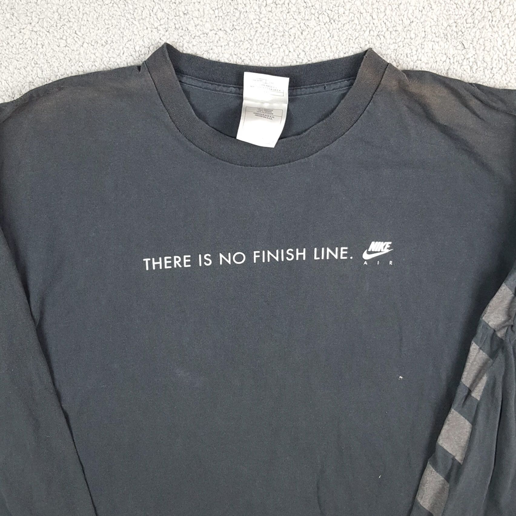 Nike VINTAGE Nike Swoosh Distressed T-Shirt Men's Large Black Y2K Grunge 90s Athletic Size US L / EU 52-54 / 3 - 2 Thumbnail