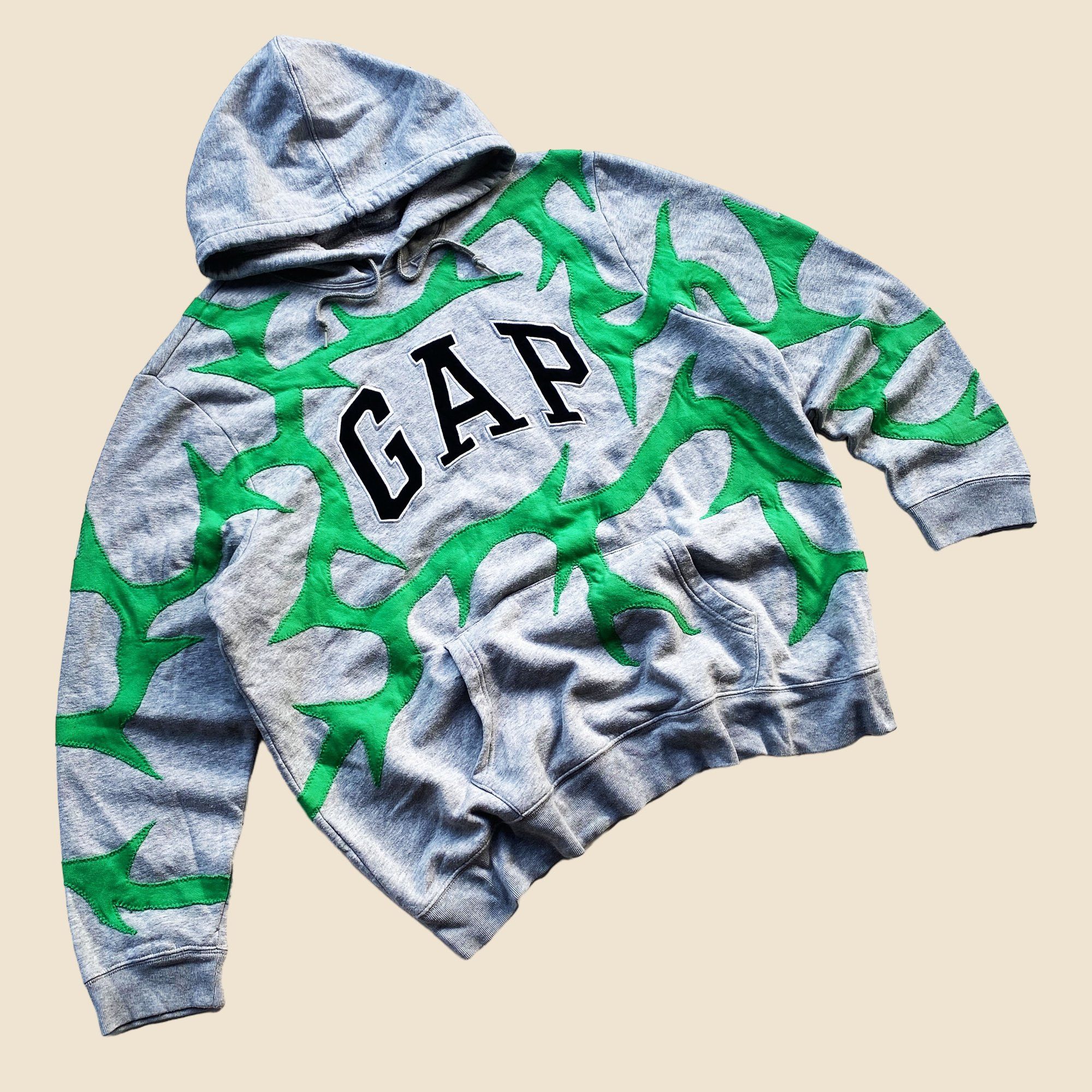 Gap × Handmade 1 OF 1 REWORKED GAP LEAF CUT & SEWN HOODIE SIZE XL/2XL Size US XL / EU 56 / 4 - 3 Thumbnail
