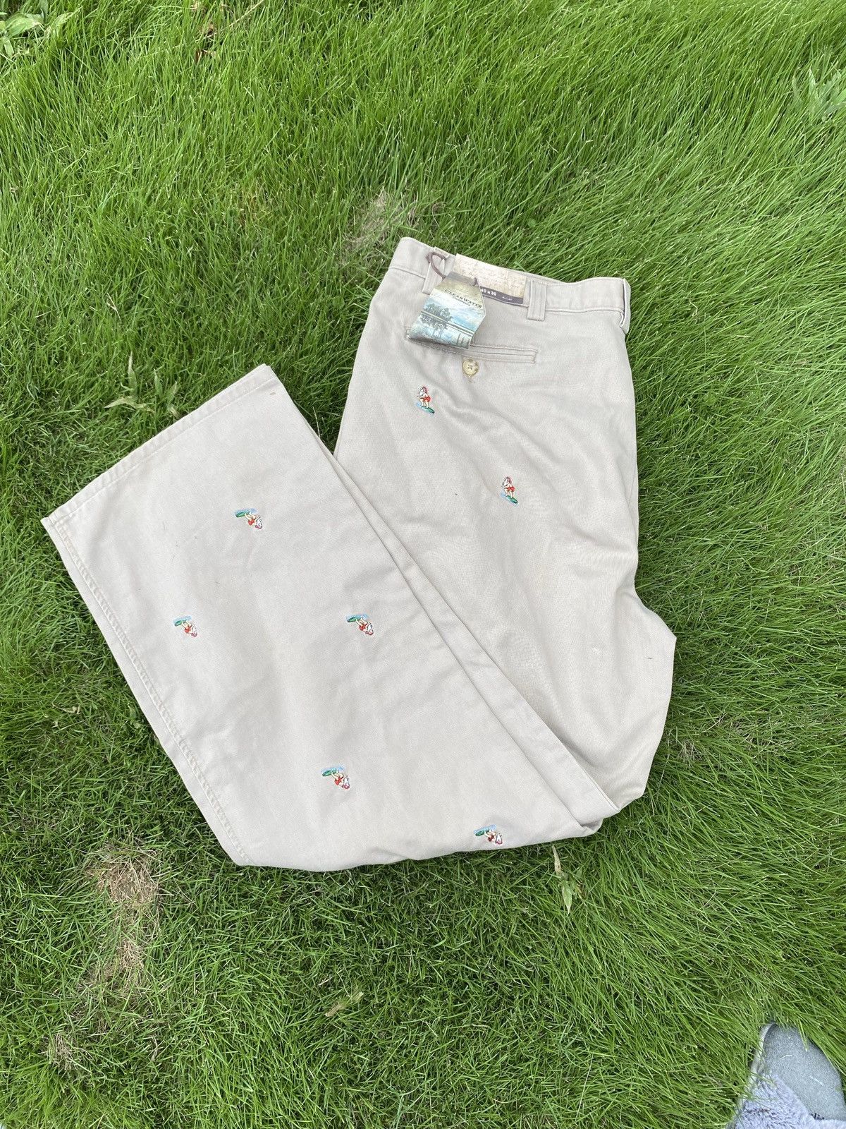 Clearwater Outfitters Clearwater Outfitters Pants Size US 40 / EU 56 - 1 Thumbnail