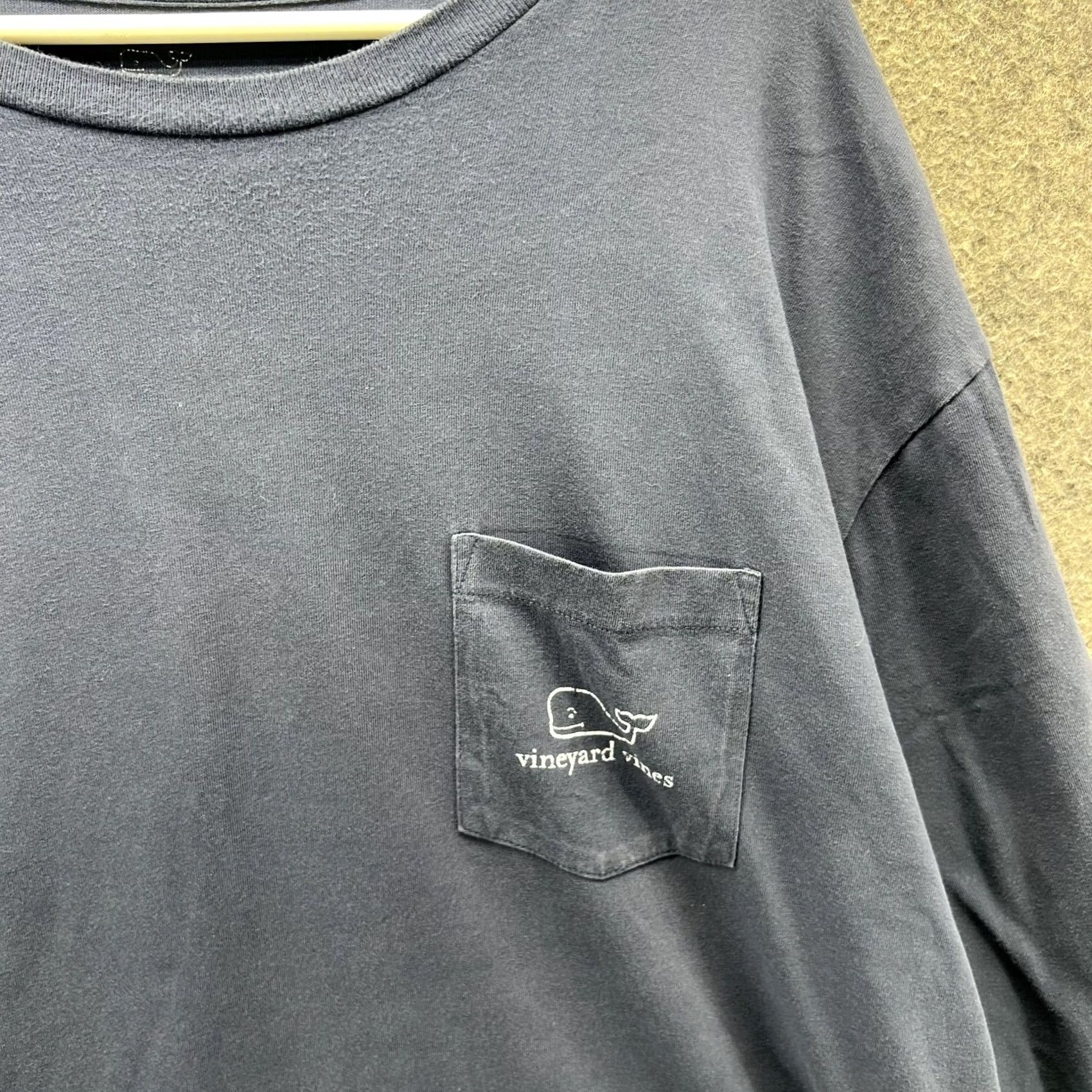 Vineyard Vines VINEYARD VINES Shirt Mens 2XL Blue Long Sleeve Pocket Whale Graphic Tee Size US XXL / EU 58 / 5 - 3 Thumbnail