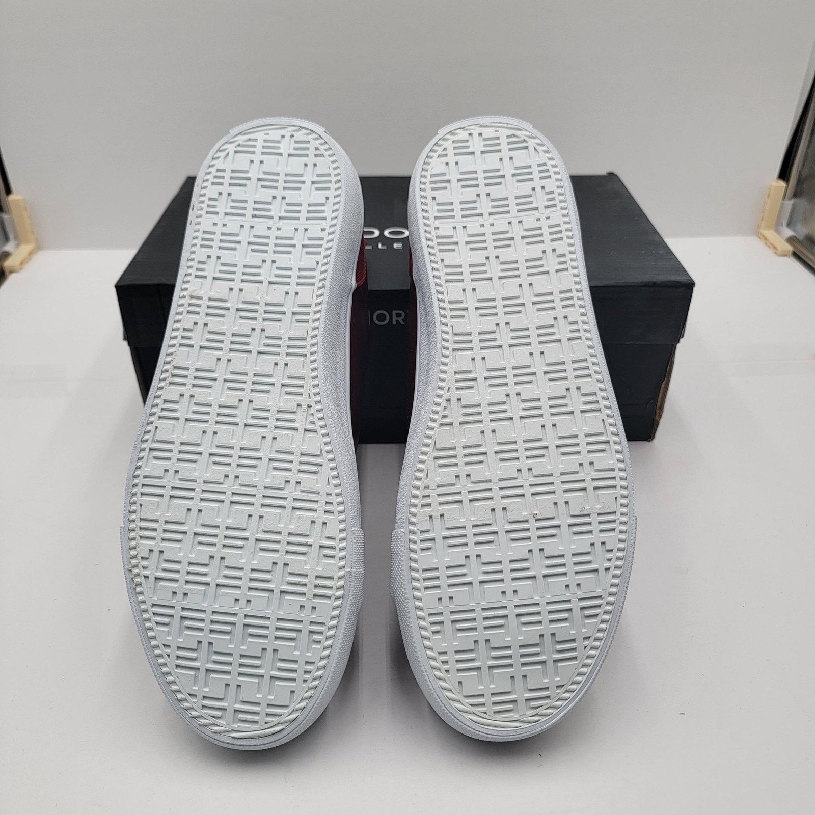 London Fog London Fog Mens Sz 11 Memory Foam Cabernet Francis Slip On Size US 11 / EU 44 - 6 Thumbnail