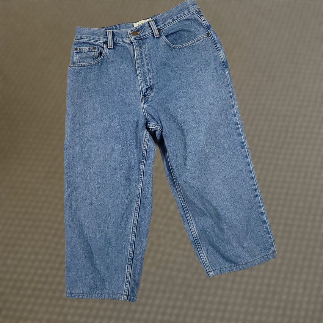 Eddie Bauer VINTAGE Eddie Bauer Capri Jeans Pants Women's 10 Petite Cropped Hemmed 19" L Size 32" / US 10 / IT 46 - 1 Thumbnail