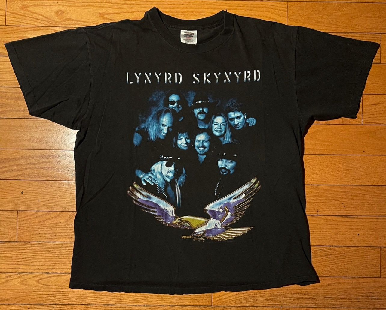 Band Tees Vintage Lynyrd Skynyrd Band T-Shirt Size US XL / EU 56 / 4 - 2 Thumbnail