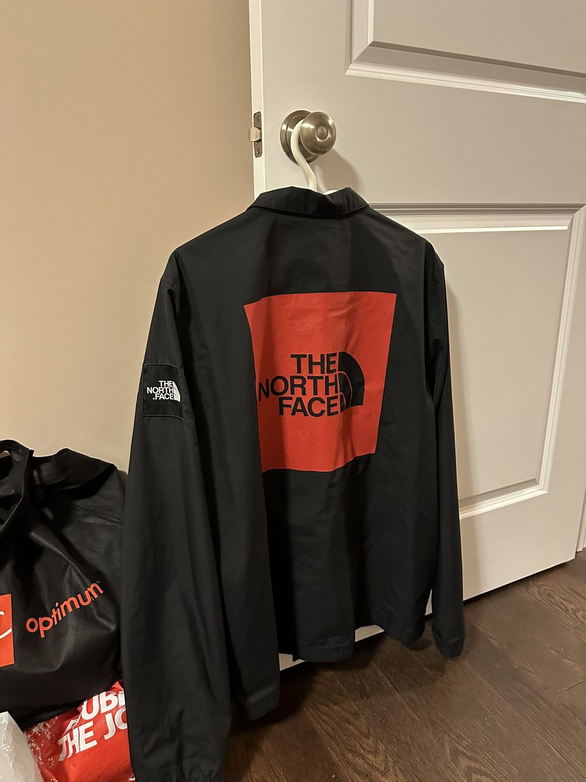 The North Face North Face Button Down Windbreaker/Jacket Size US L / EU 52-54 / 3 - 1 Thumbnail