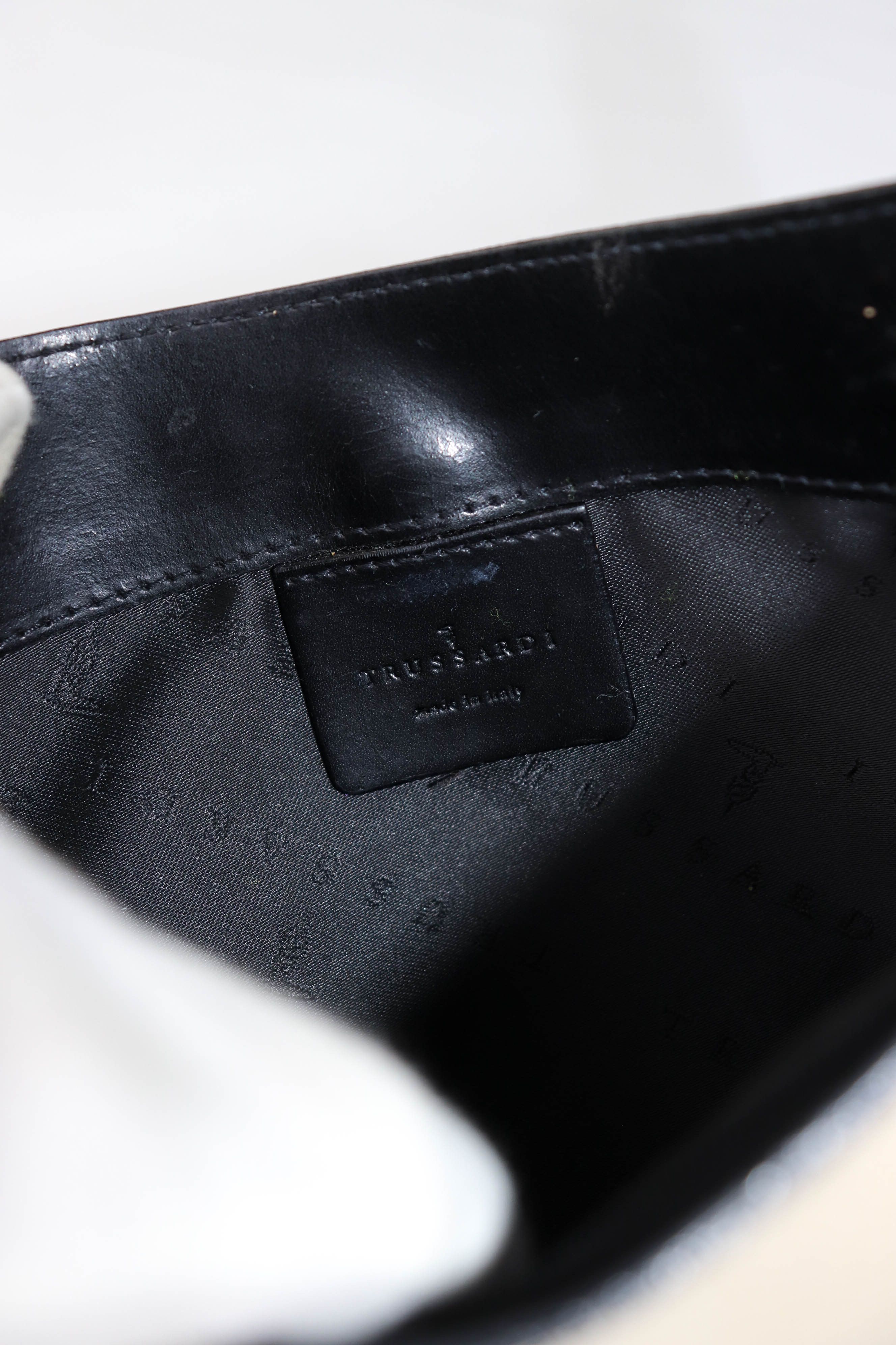 Trussardi Vintage Trussardi Made in Italy Mini Leather Shoulder Bag Size ONE SIZE - 18 Thumbnail