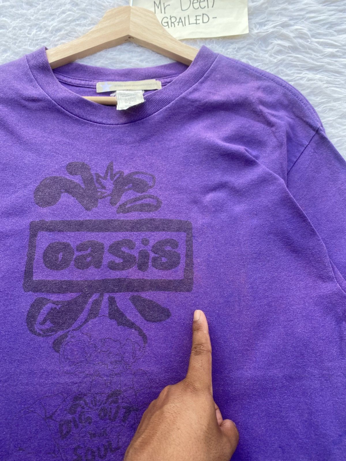 Band Tees Vintage Oasis Band Tee Dig Out Your Soul Tshirt Size US M / EU 48-50 / 2 - 15 Thumbnail