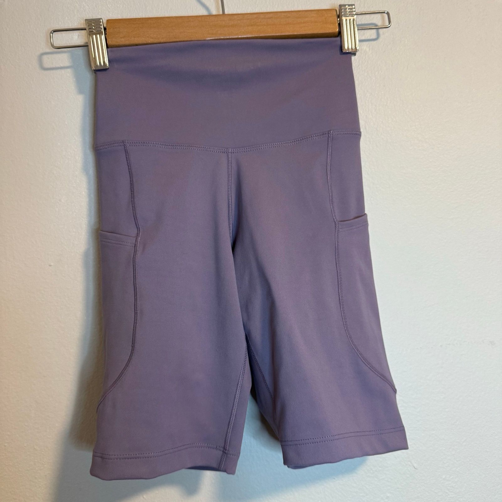 Nike Nike Dri-Fit Training High Waisted Biker Short Size XS NWT Size 26" / US 2 / IT 38 - 3 Thumbnail