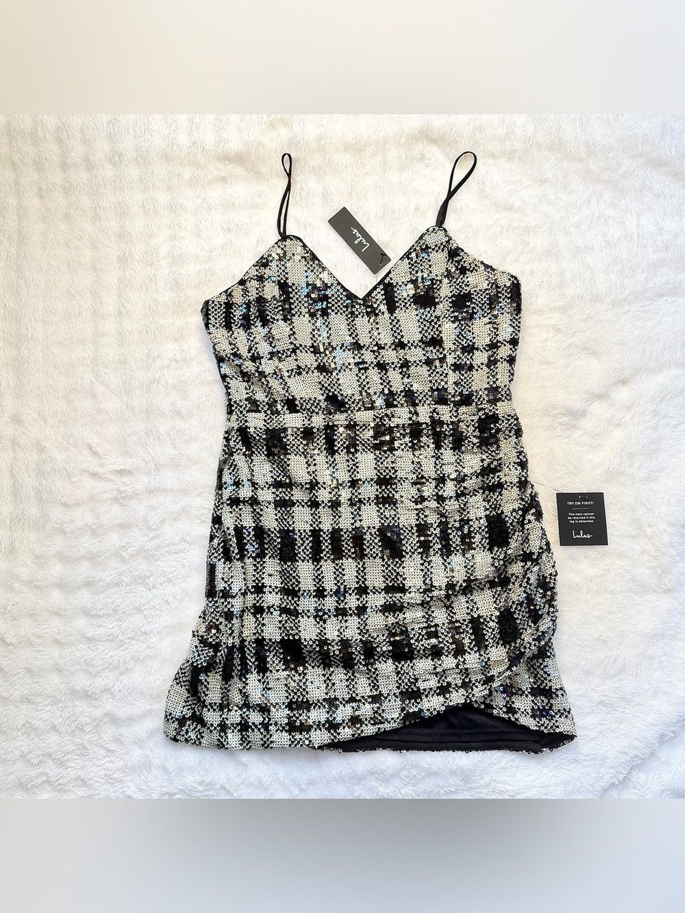 Lulus Plaid My Love Shiny Black/White Plaid Sequin Mini Dress Size L / US 10 / IT 46 - 4 Thumbnail