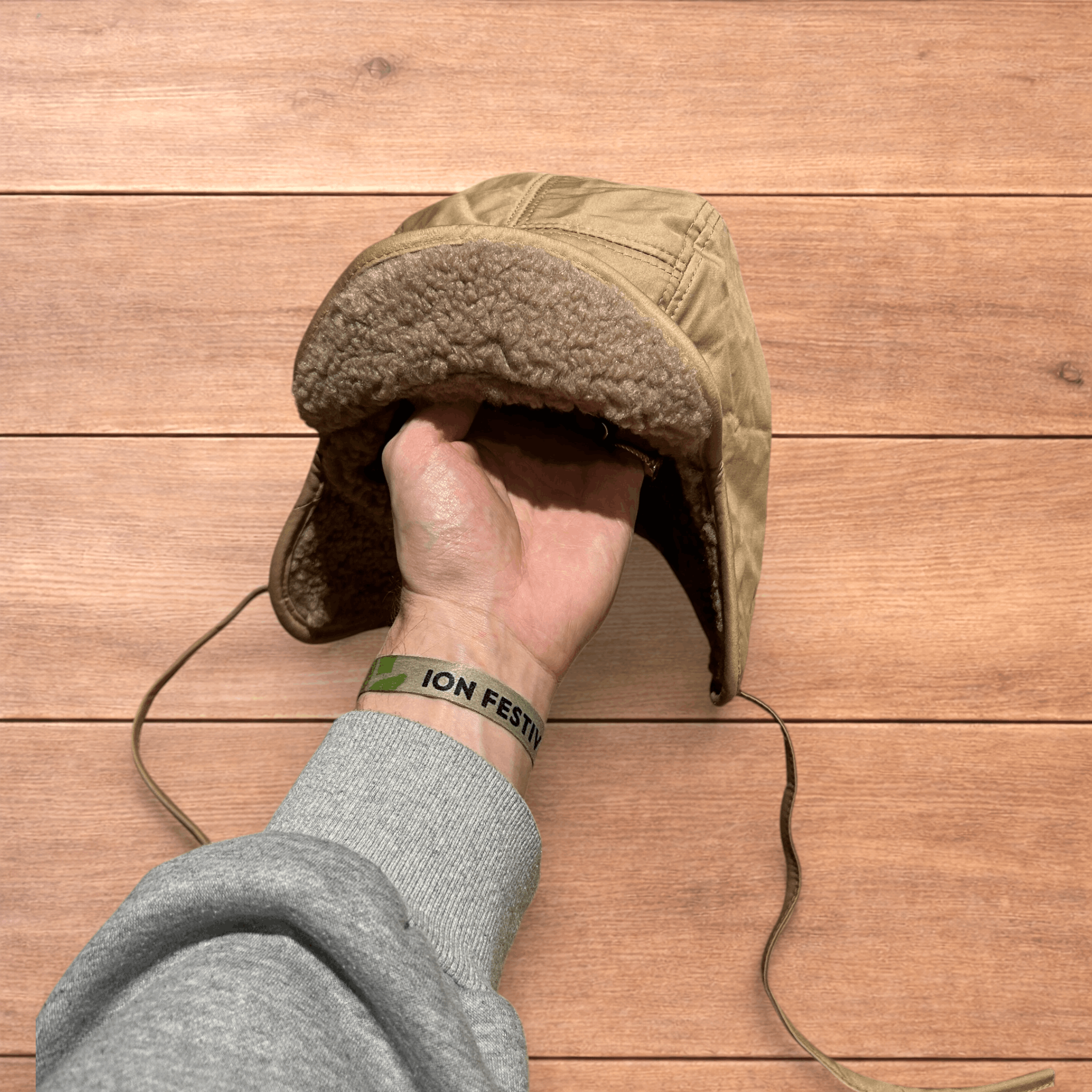 Japanese Brand Russian Trapper Korean padded fluffy hat cap in khaki/brown. Size ONE SIZE - 1 Thumbnail