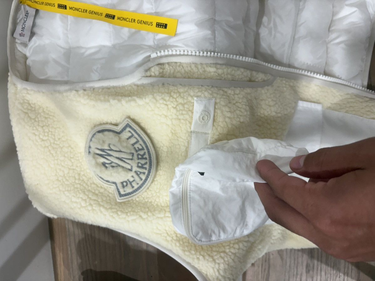 Moncler Moncler/Pharrell Williams Off-White Convertible Down Jacket Size US M / EU 48-50 / 2 - 12 Thumbnail