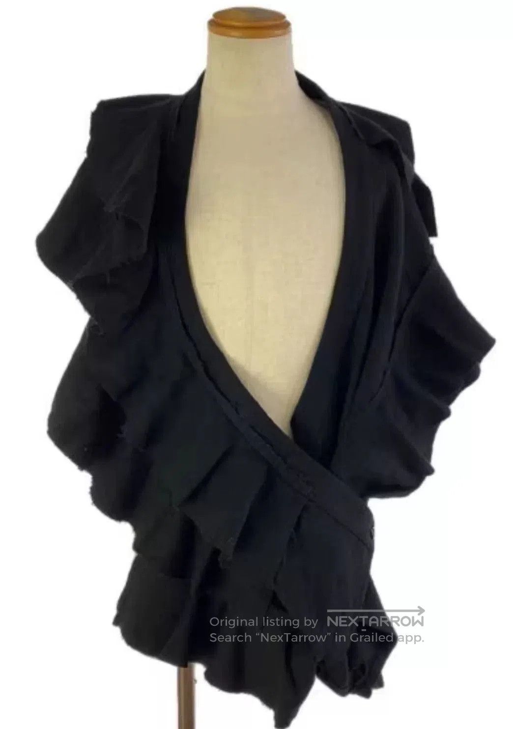 Comme des Garcons Tao COMME des GARCONS Wool Top. Size XS / US 0-2 / IT 36-38 - 1 Thumbnail