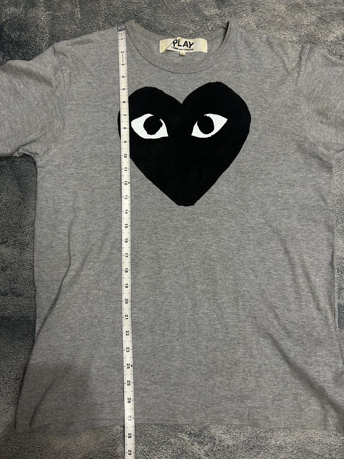 Comme des Garcons Comme Des Garcons Play Logo-Print Tshirt Size US L / EU 52-54 / 3 - 10 Thumbnail