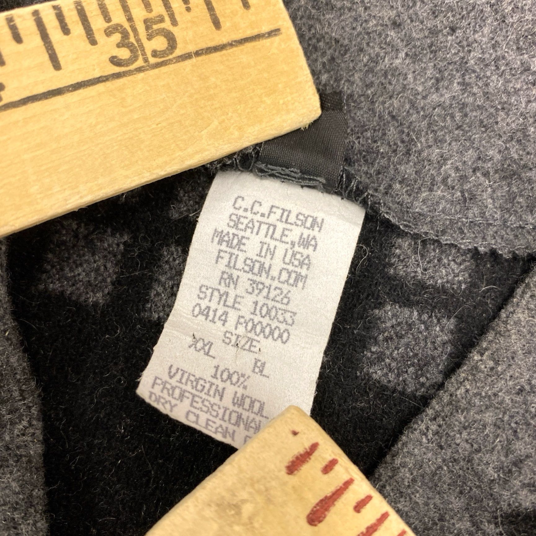 Filson VINTAGE Filson Vest Coat Jacket 100% Virgin Wool Full Zip 2XL Charcoal Gray USA Mens Outdoor Wool Vest Full Zip Pockets Regular 2XL Size US XXL / EU 58 / 5 - 5 Thumbnail