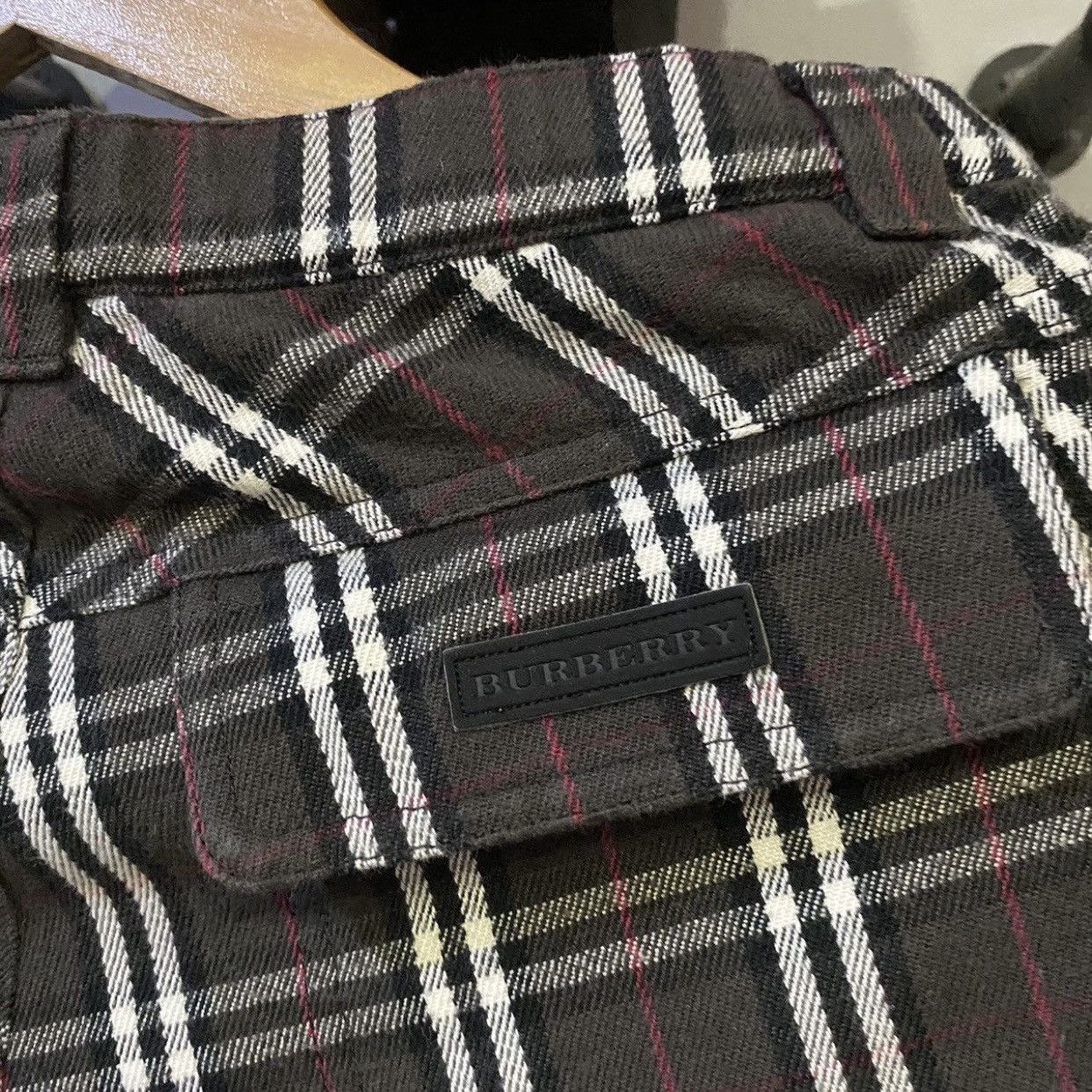 Burberry × Vintage Vintage Burberry London Nova Check Stretchable Pants Size US 28 / EU 44 - 9 Thumbnail