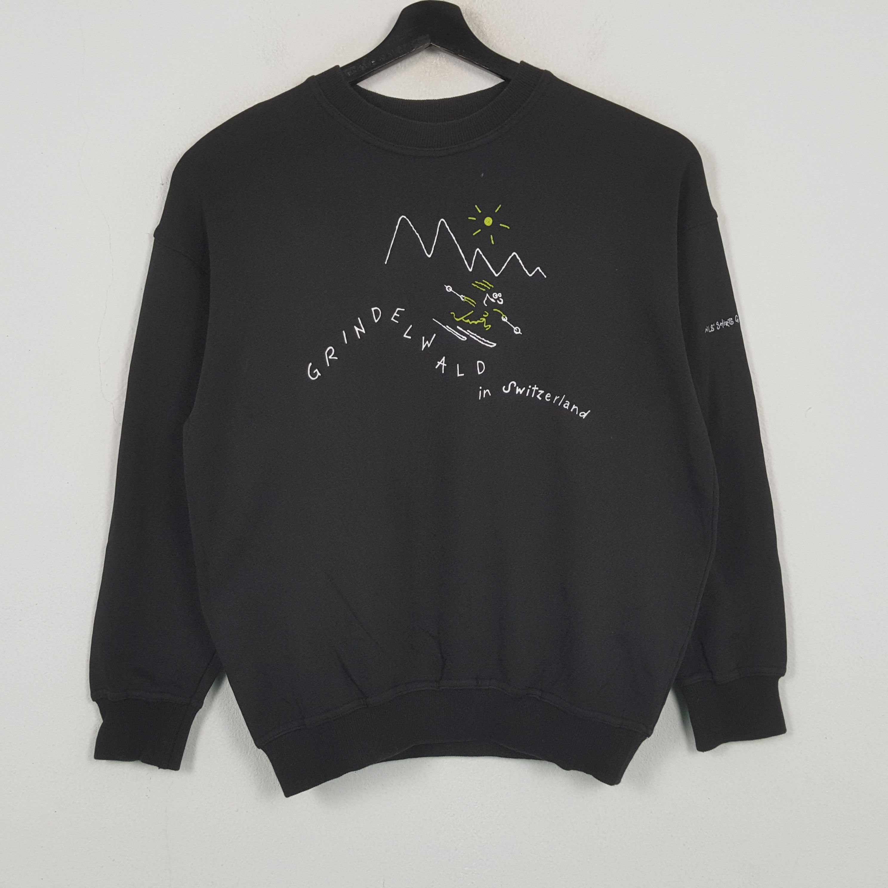 Vintage GRINDELWALD IN SWITZERLAND Vintage Sweatshirt C295N23 Size US M / EU 48-50 / 2 - 1 Thumbnail