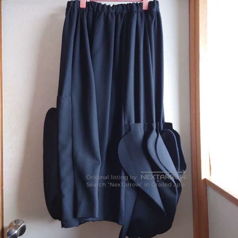 Comme des Garcons Comme Des Garcons size S Black vintage lace design half sk Size 23" - 2 Thumbnail