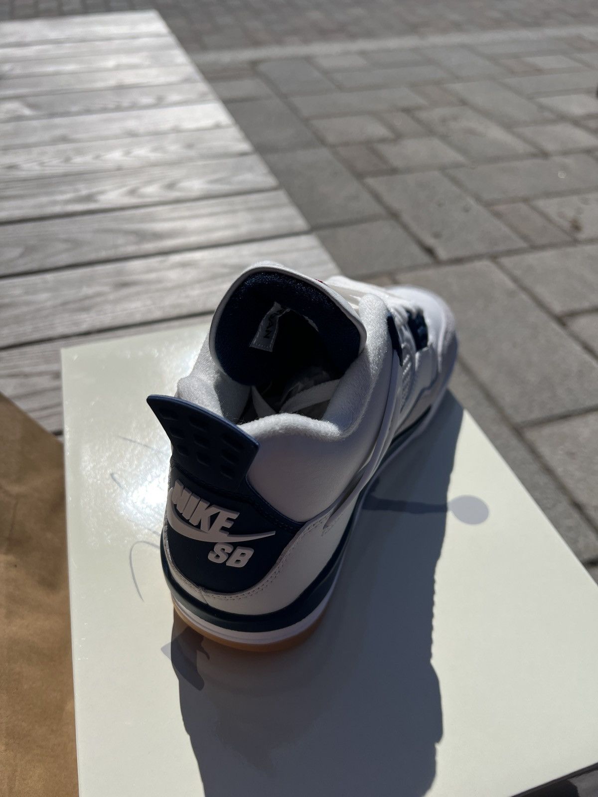 Nike Air Jordan 4 X Nike SB retro sp (JORDAN SB) Size US 7 / EU 40 - 3 Thumbnail