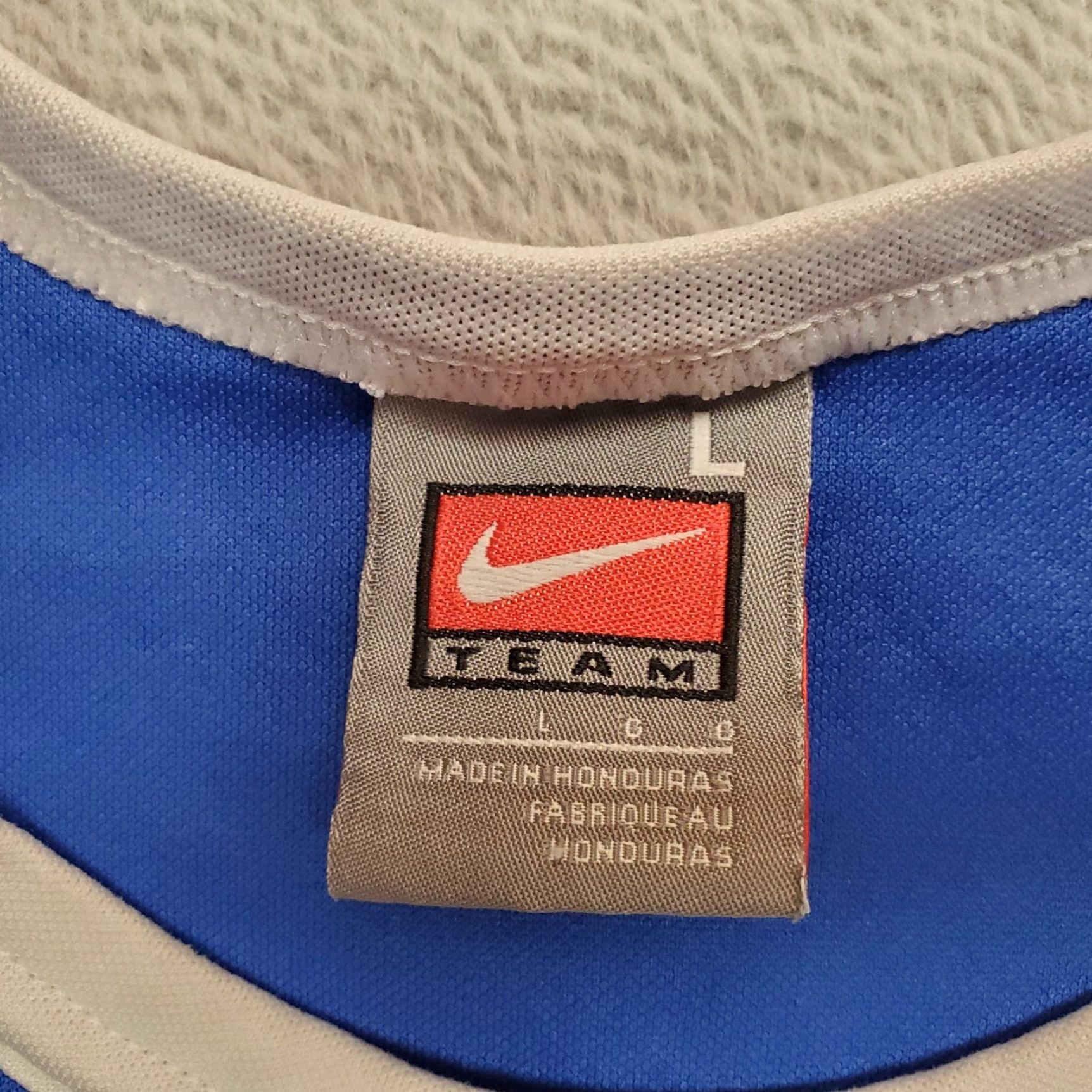 Nike VINTAGE Nike Shirt Mens XL Blue TEAM 100% Polyester Embroidered Swoosh Size US XL / EU 56 / 4 - 6 Thumbnail