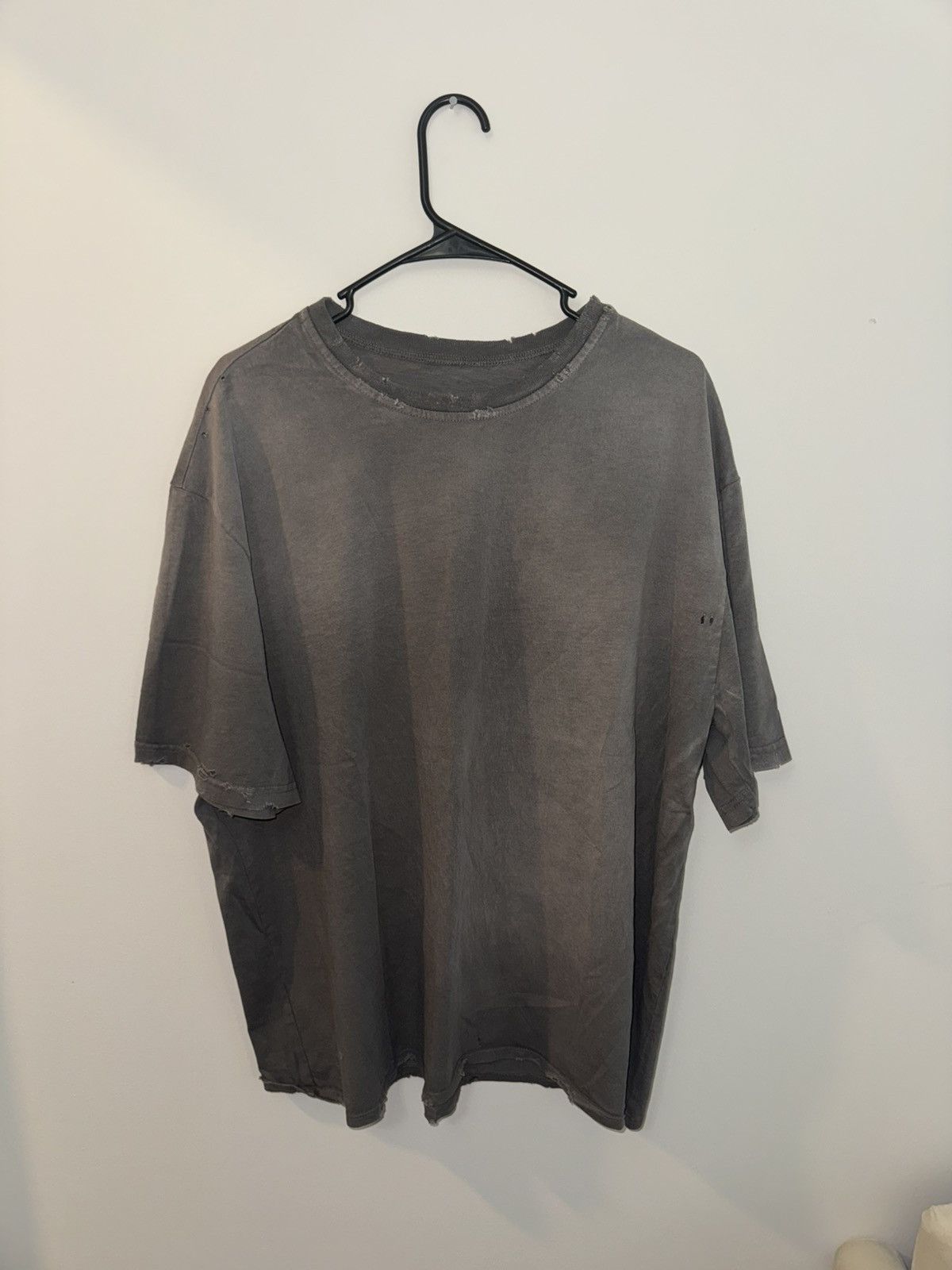The GV Gallery Taupe grey tee Size US XL / EU 56 / 4 - 1 Thumbnail