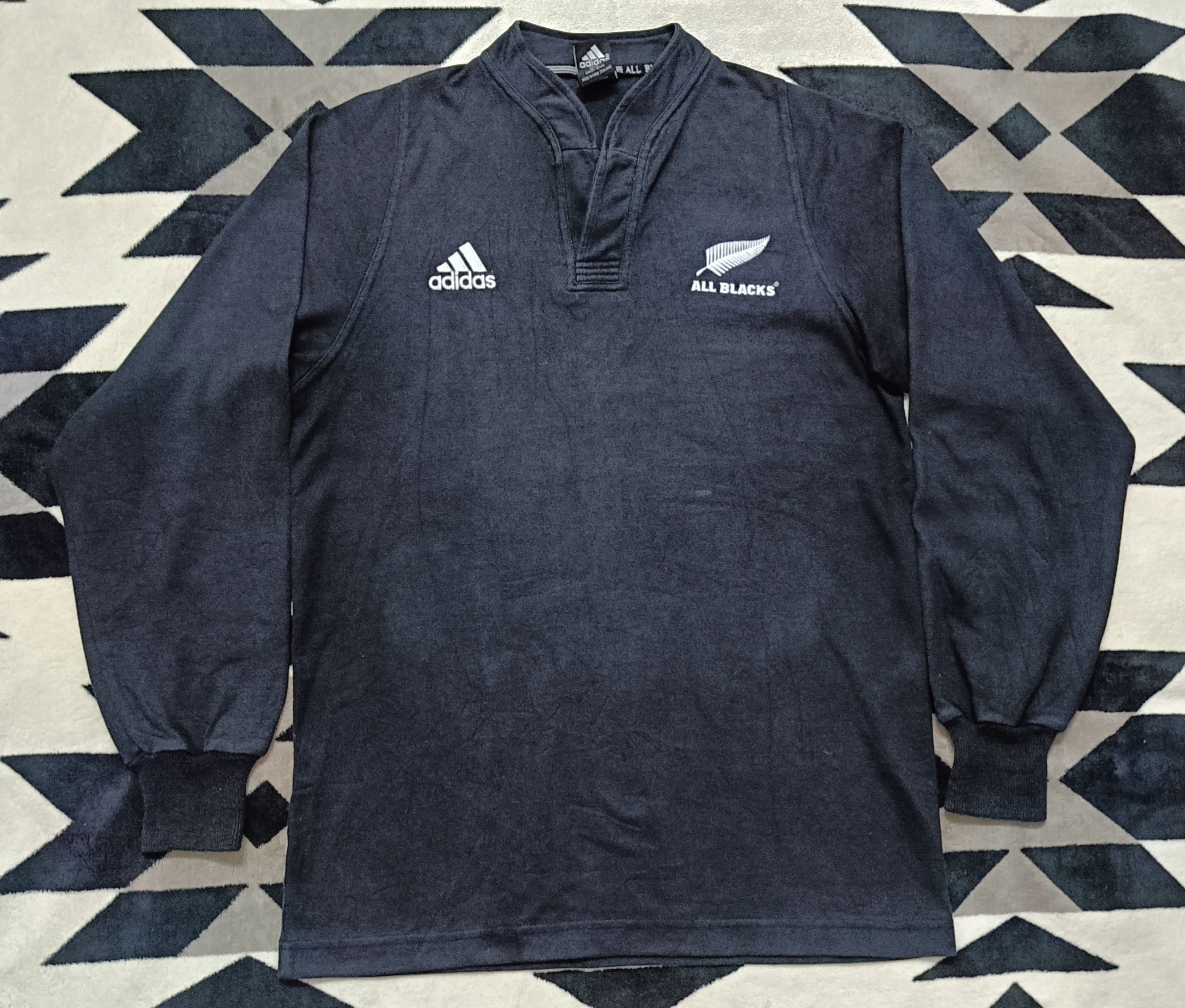 Adidas 🔥🔥 Rare Vintage All-Black Rugby Jersey Size US S / EU 44-46 / 1 - 2 Thumbnail