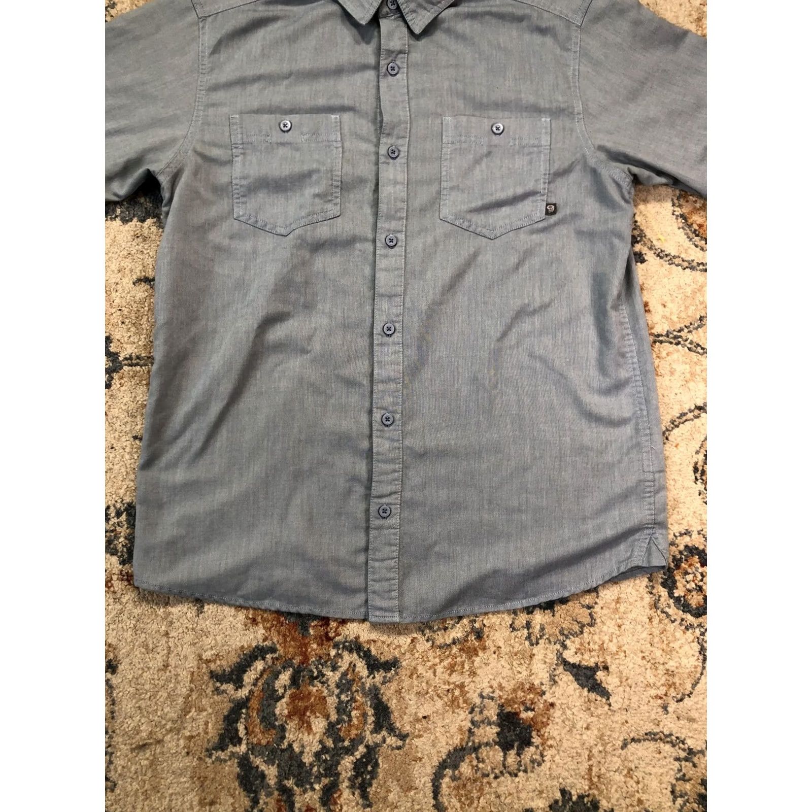 Mountain Hardwear Mountain Hardwear Shirt Mens Medium Blue Chambray Short Sleeve Button Up Casual Size US M / EU 48-50 / 2 - 5 Thumbnail