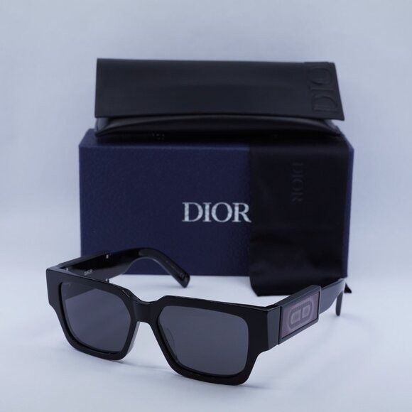Dior 🕶️ New Dior CD SU 16A0 Sunglasses - Black Frame, Smoke Size ONE SIZE - 1 Thumbnail