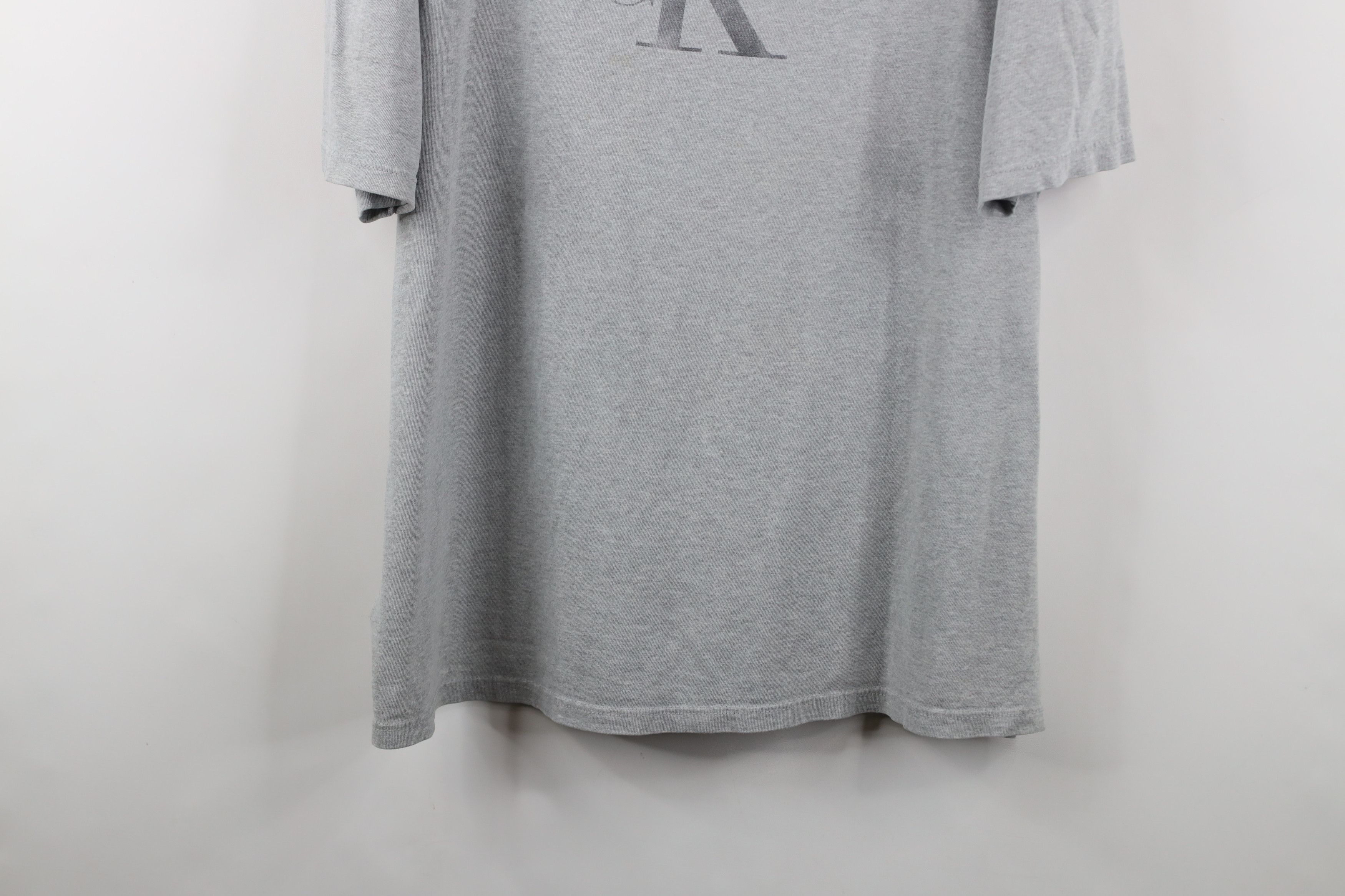 Calvin Klein × Vintage Vintage 90s Calvin Klein Spell Out Center Logo T-Shirt Gray Size US XL / EU 56 / 4 - 3 Thumbnail