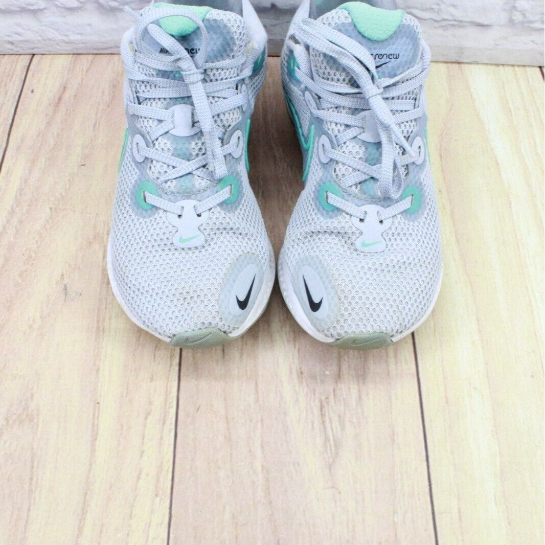 Nike Nike Women's Renew Run Breathable Running Sneakers Size US 7.5 / IT 37.5 - 5 Thumbnail
