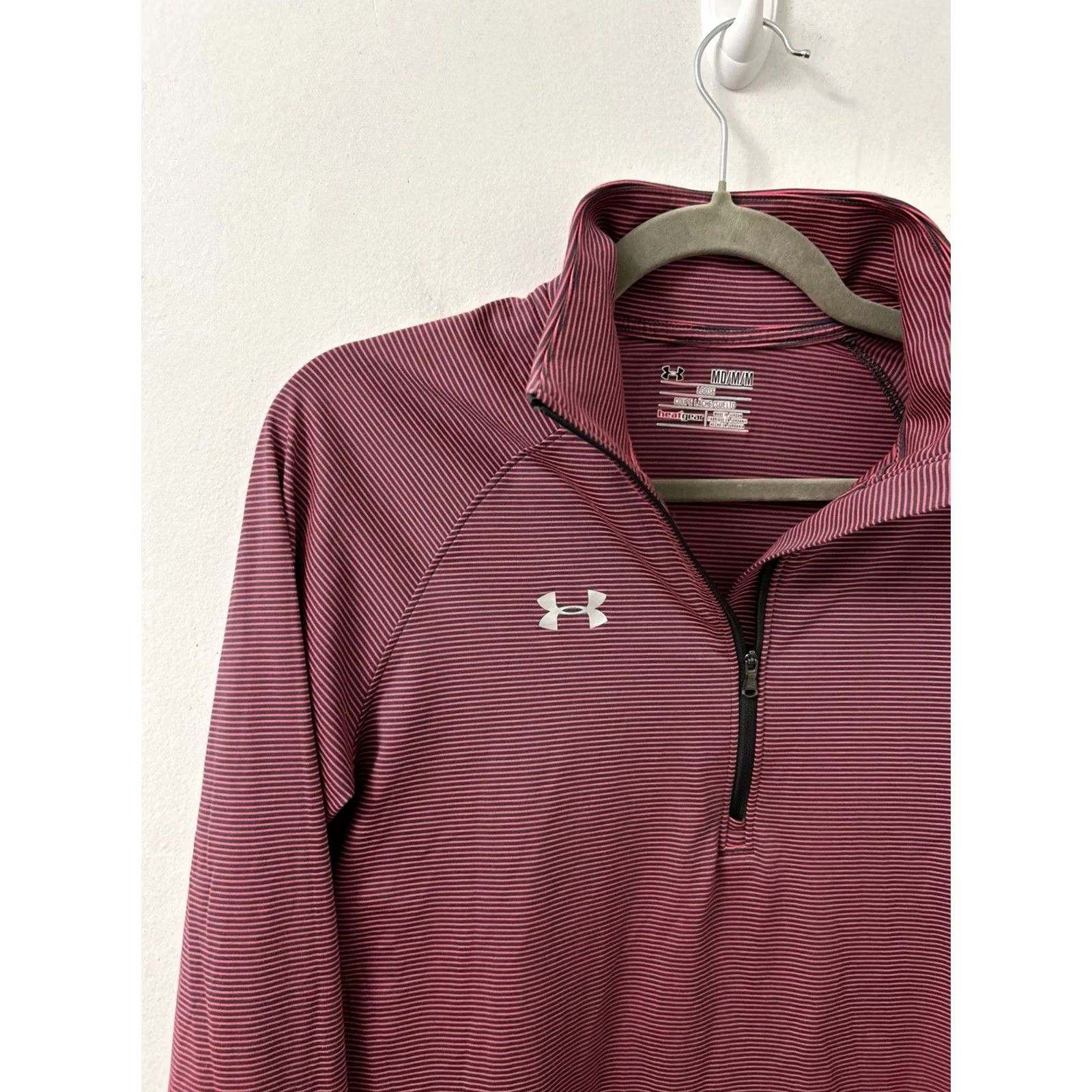 Under Armour Under Armour HeatGear Quarter Zip Mens M Maroon Black Striped Pullover L/S Hoodless? Size US M / EU 48-50 / 2 - 4 Thumbnail