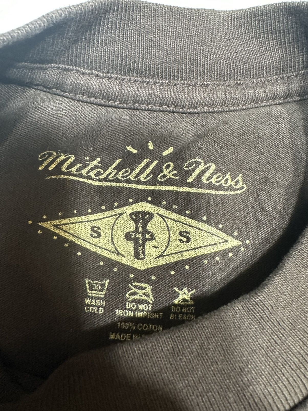 Mitchell & Ness × NCAA × Travis Scott Travis Scott University of Georgia Tee/ Brand New Size US S / EU 44-46 / 1 - 2 Thumbnail