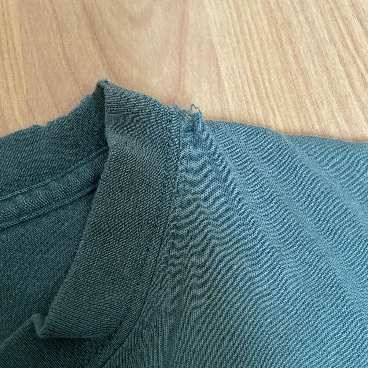 L.L. Bean L.L. Bean Traditional Fit Front Pocket Distressed T-Shirt L Size US L / EU 52-54 / 3 - 7 Thumbnail