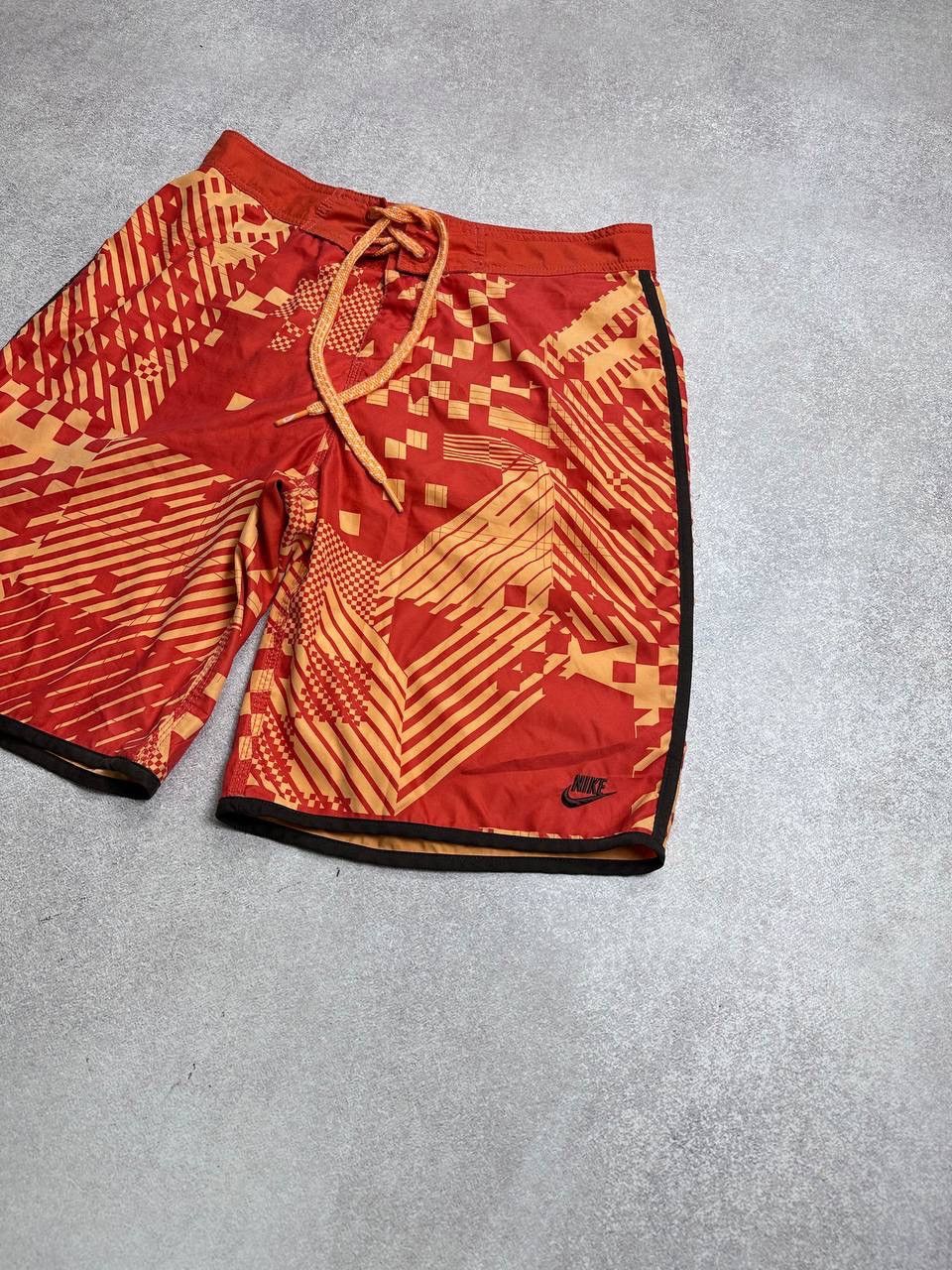 Nike Vintage Nike Swoosh Nylon Archival Swimming Shorts Rare Y2K Size US 32 / EU 48 - 2 Thumbnail