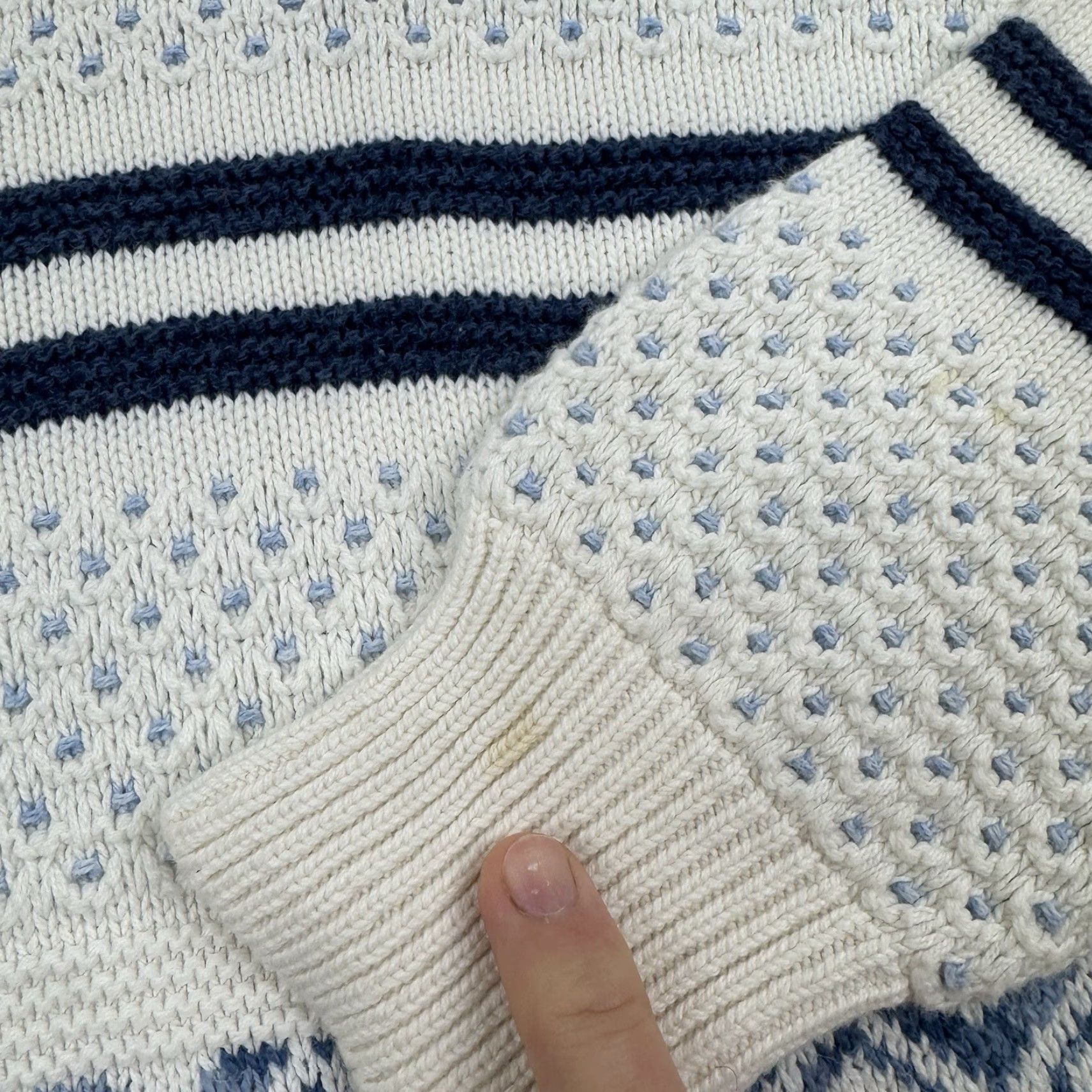 Jantzen VINTAGE Jantzen Sweater Striped Knit Pullover Womens Medium White 90s Classic Size M / US 6-8 / IT 42-44 - 3 Thumbnail