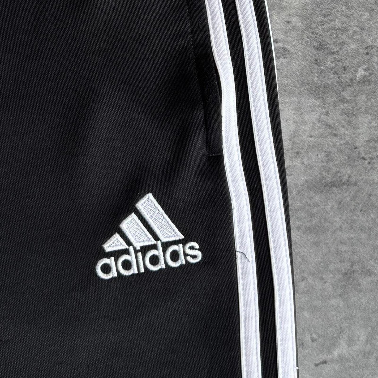 Adidas × Vintage Vintage Y2K Adidas Black Embroidered Grunge Opium Sweatpants Size US 35 - 3 Thumbnail