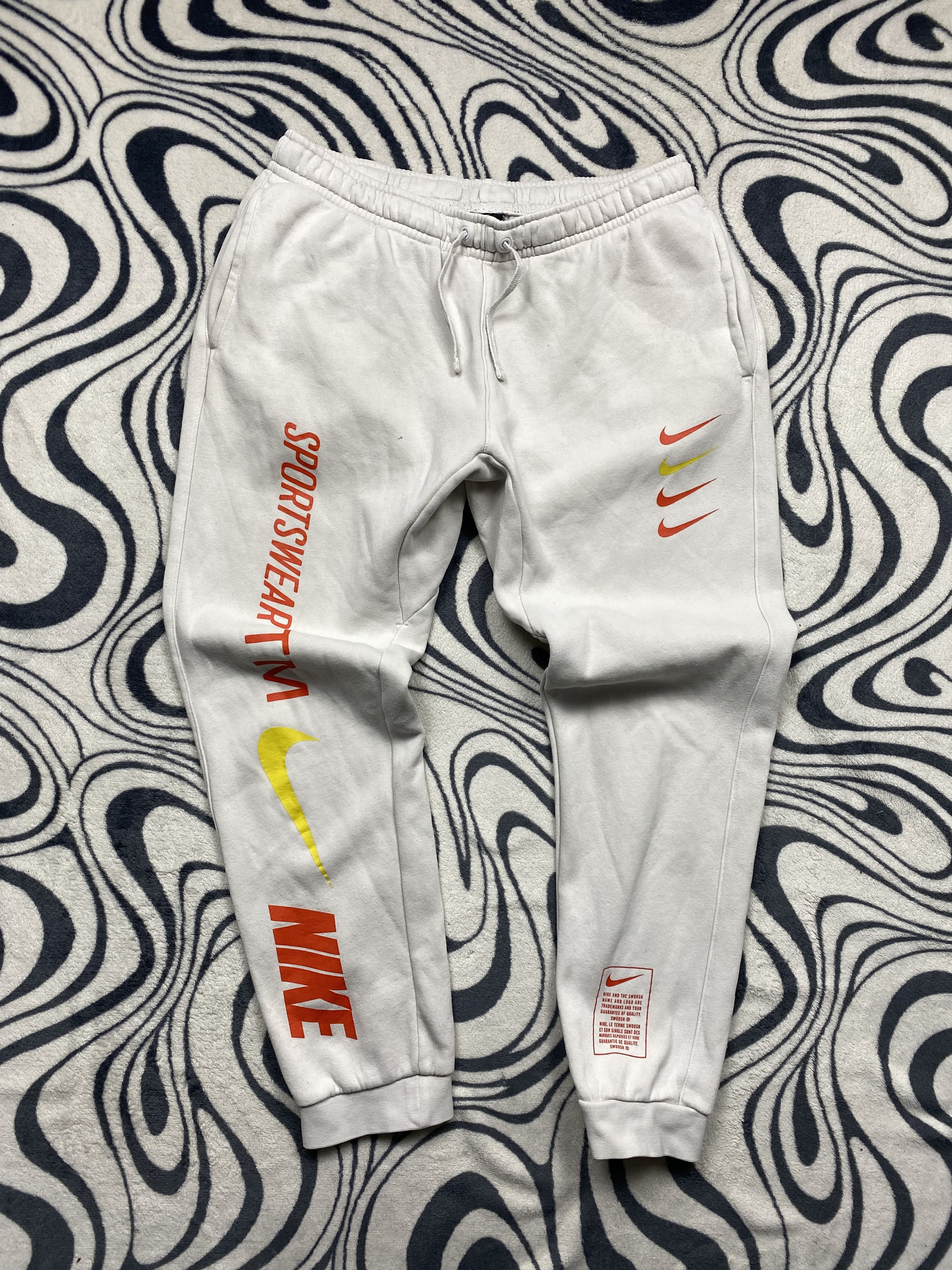 Nike Nike Sportswear Track Suit Hoodie + Pants Sweatpants Size US 32 / EU 48 - 11 Thumbnail