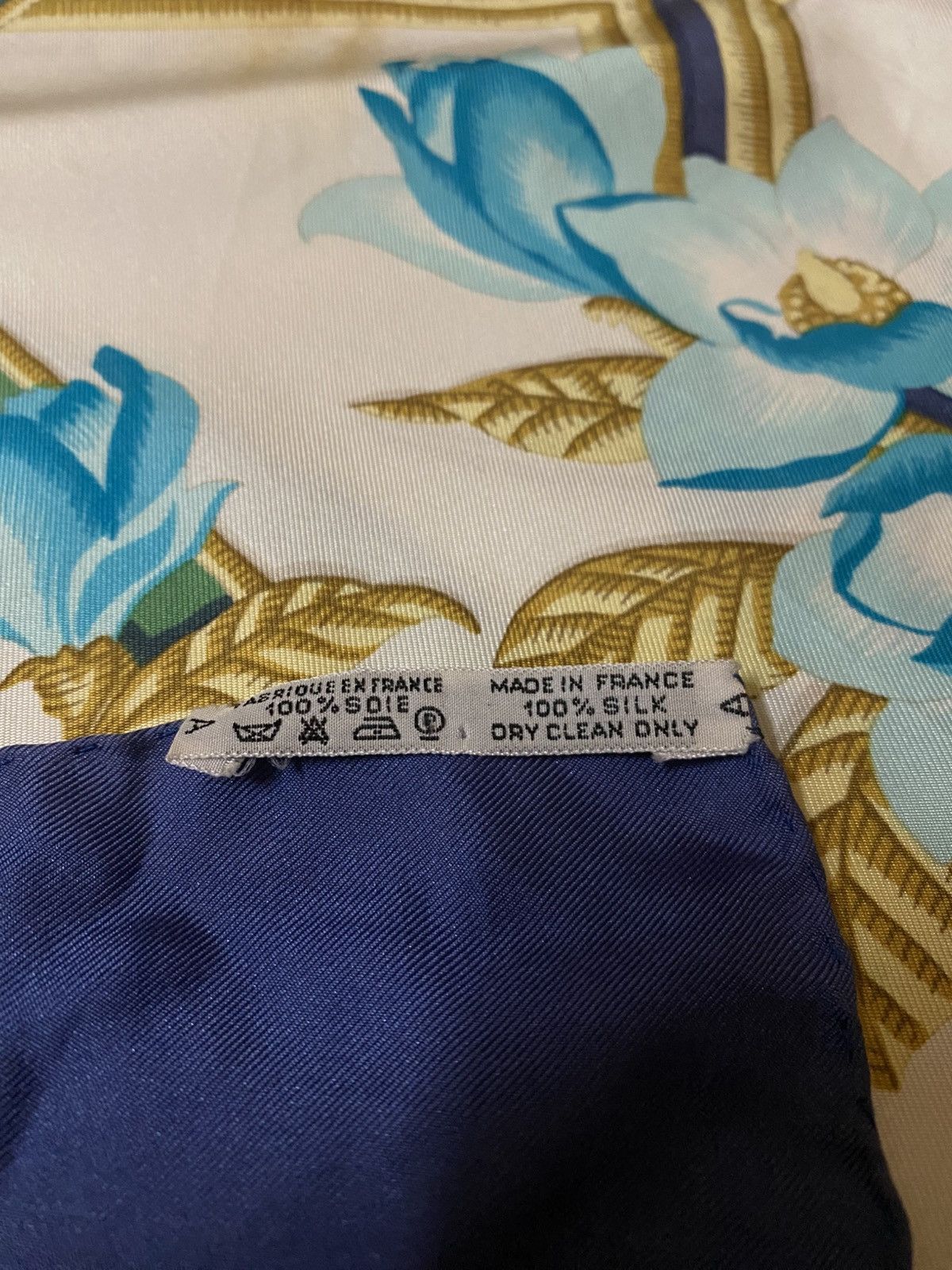 Hermes HERMES Scarf 100% Silk CARAIBES Caribbean Birds Green Ivory Size ONE SIZE - 15 Thumbnail