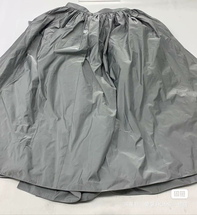 Alexander McQueen Alexander McQUEEN size 42 High waisted skirt 2505-Nextarro Size 30" / US 8 / IT 44 - 6 Thumbnail
