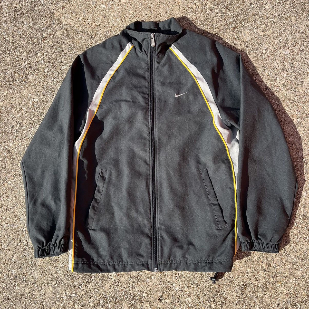 Nike × Vintage 2000s Nike Grey Track Jacket Windbreaker Size US M / EU 48-50 / 2 - 1 Thumbnail