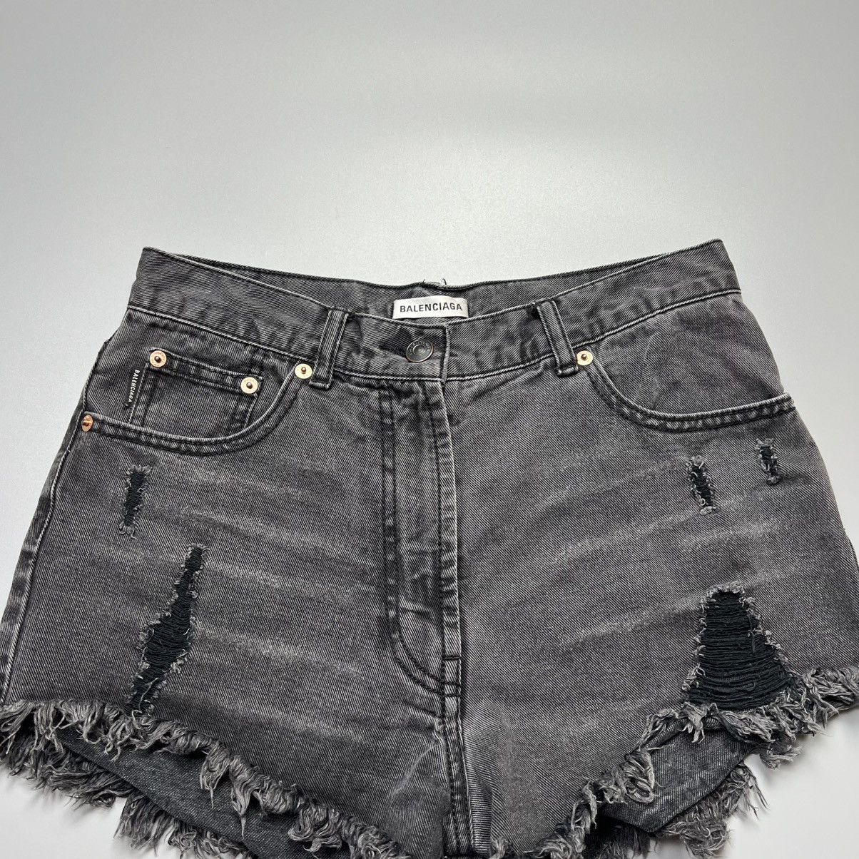 Balenciaga × Designer Balenciaga - Rubber Logo Destroyed Mini - Short Size 28" / US 6 / IT 42 - 2 Thumbnail