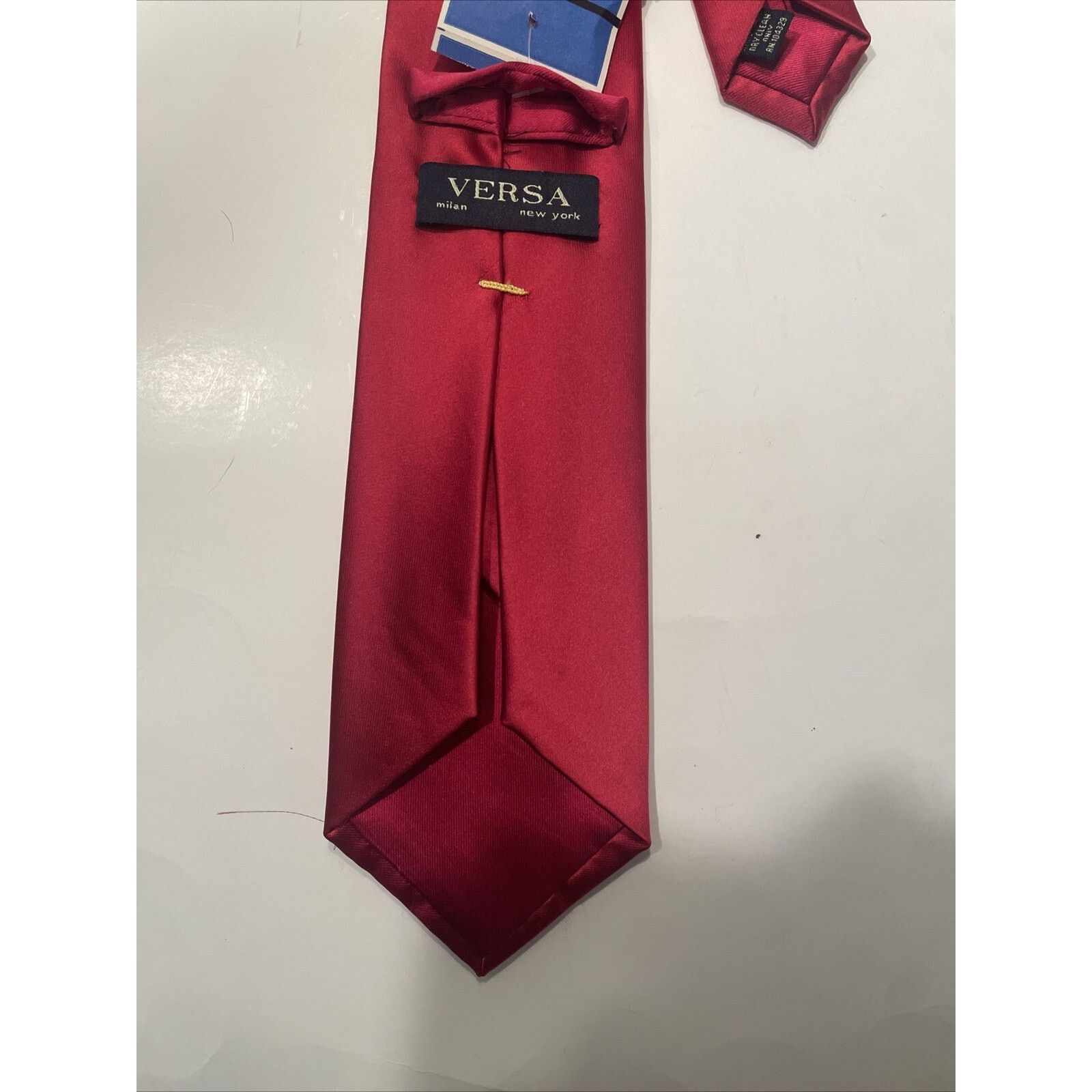 & Other Stories Versa New York 100% silk necktie tie Solid Red Milan Size ONE SIZE - 2 Thumbnail