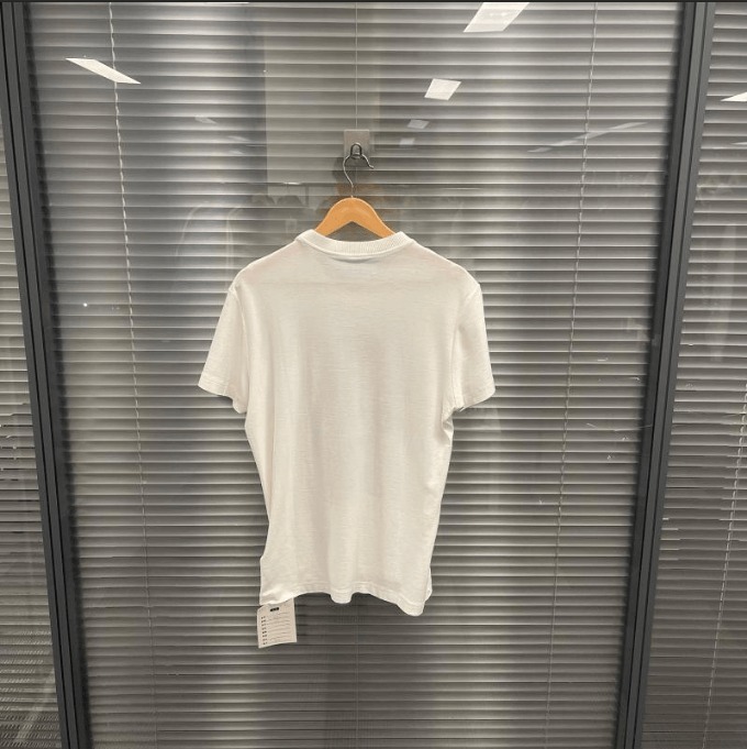 Louis Vuitton Louis Vuitton short-sleeve T-shirt Size US XS / EU 42 / 0 - 2 Thumbnail