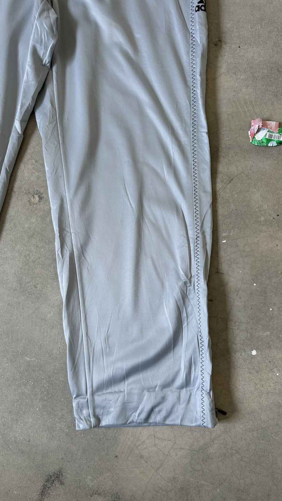 Adidas VINTAGE ADIDAS TRACK PANT Size US 32 / EU 48 - 8 Thumbnail