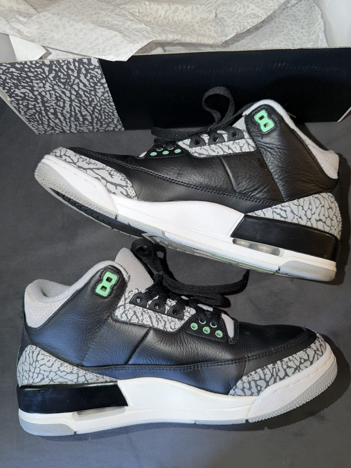 Jordan Brand Jordan 3 Retro ‘Green Glow’ Size 8M Size US 8 / EU 41 - 2 Thumbnail